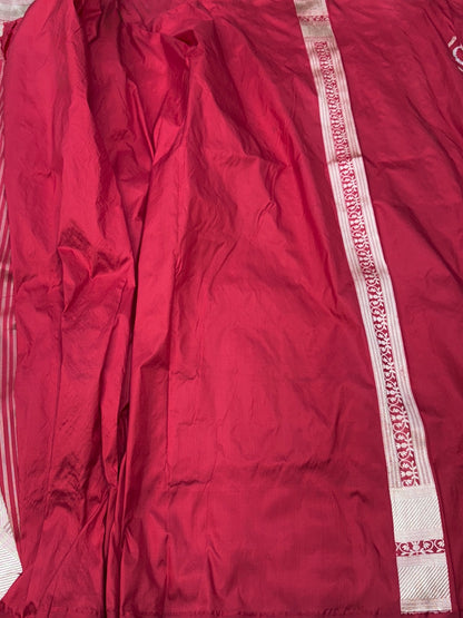 Red Handwoven Banarasi Pure Silk Saree