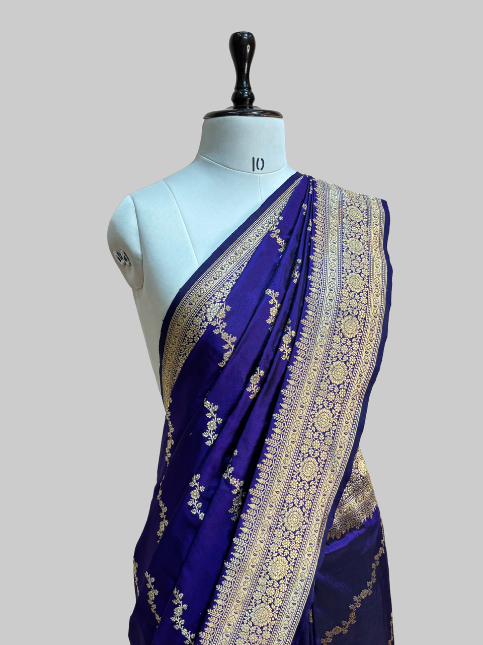 Cross Handwoven Pure Banarasi Silk Saree